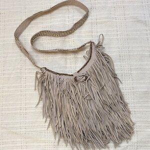 En Shalla Leather Chic Fringe Crossbody Bag in Tan